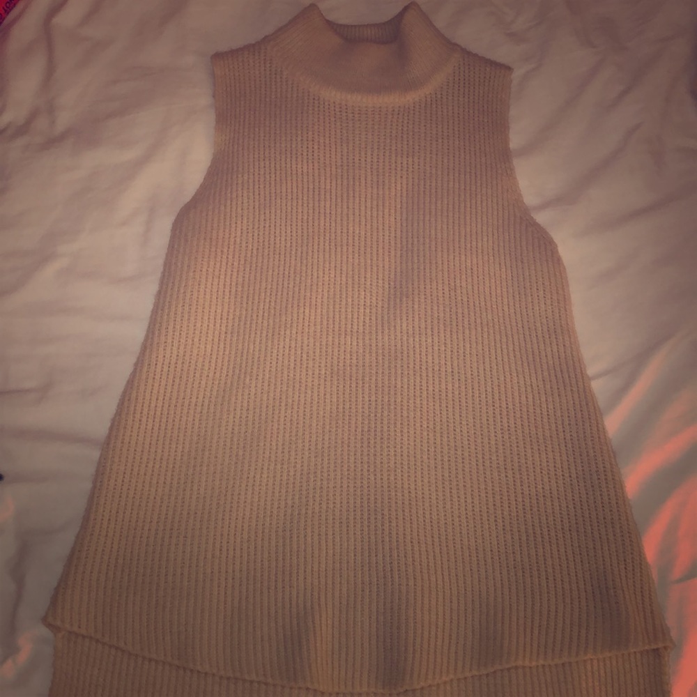 Stella Laguna Beach Cream Turtle Neck Tank